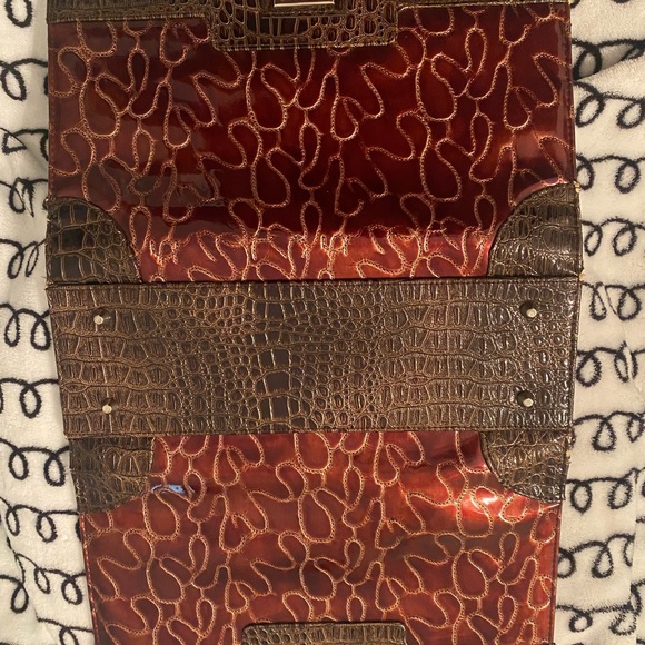 Miche shell and base bag straps included - Picture 3 of 8